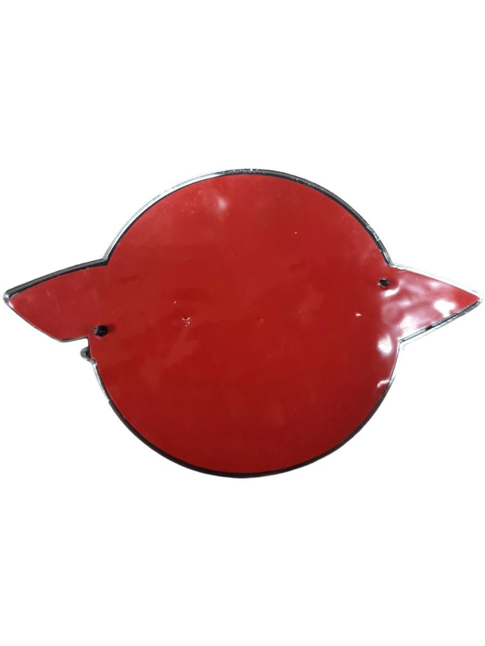 Эмблема багажника на Равон Р4