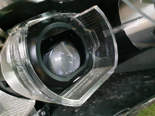 Битая Фара правая BMW X1 F48 (2015-2019) LED