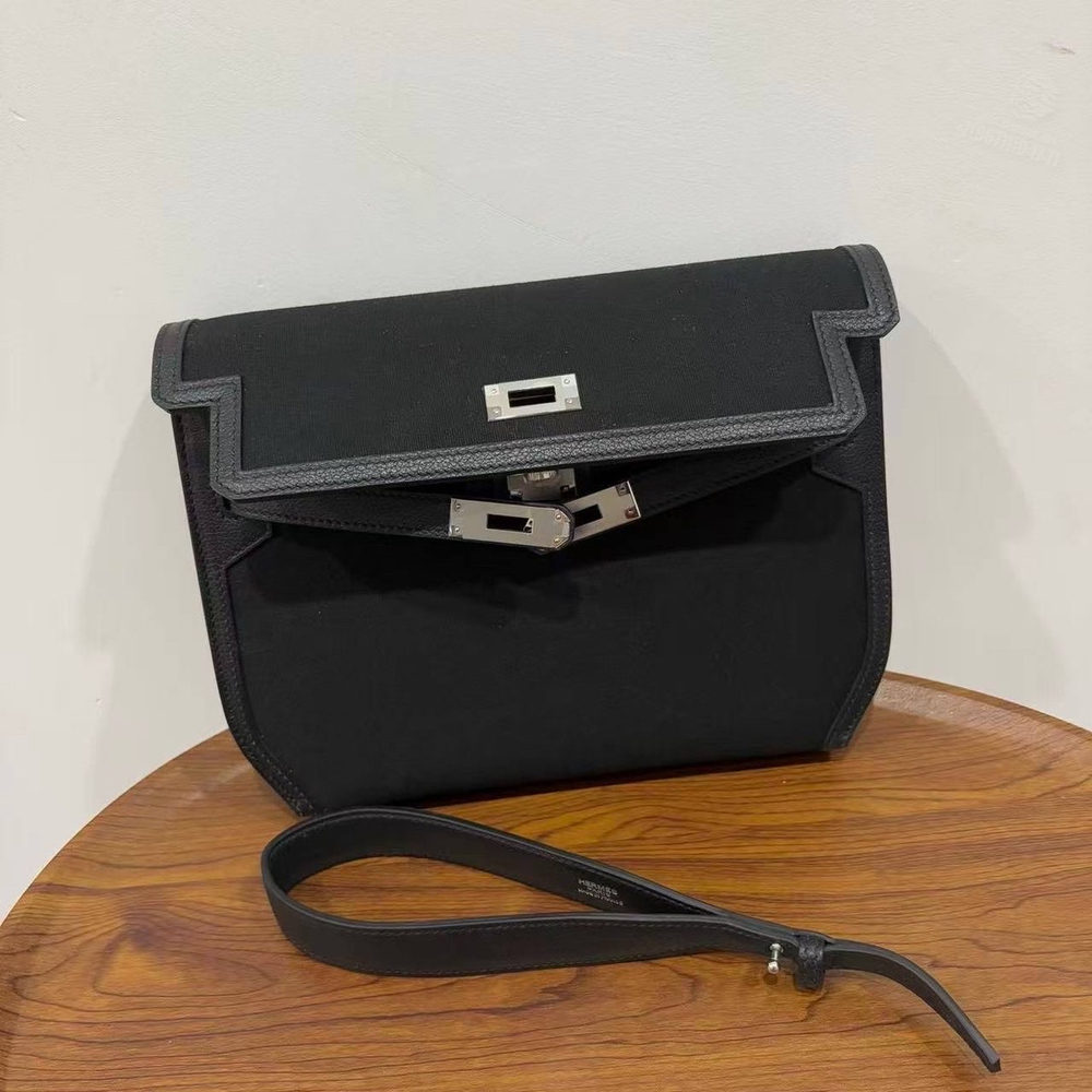 Клатч-Сумка через плечо Hermes Kelly Depeches 25