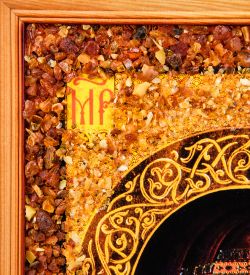 AMB-71/ 4 Икона Божией Матери «Казанская» (с янтарной крошкой) дер.краш.рамка 21х30