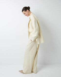 Жакет на пояске из шерсти белый шоколад