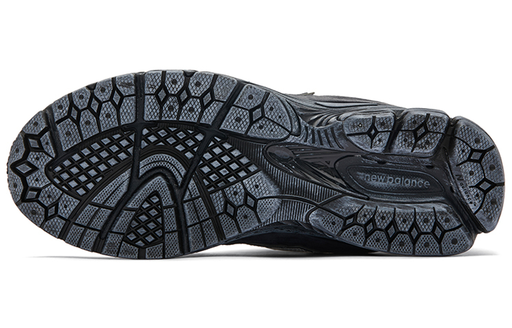 New Balance 2002R Black Grey