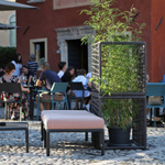 Пуф пластиковый с подушкой Nardi Komodo Pouf, антрацит, розовый