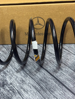 Пружина подвески Mercedes-Benz A4633240604