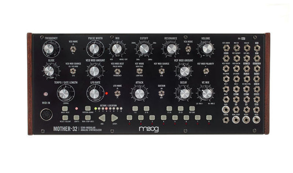 Moog Mother-32