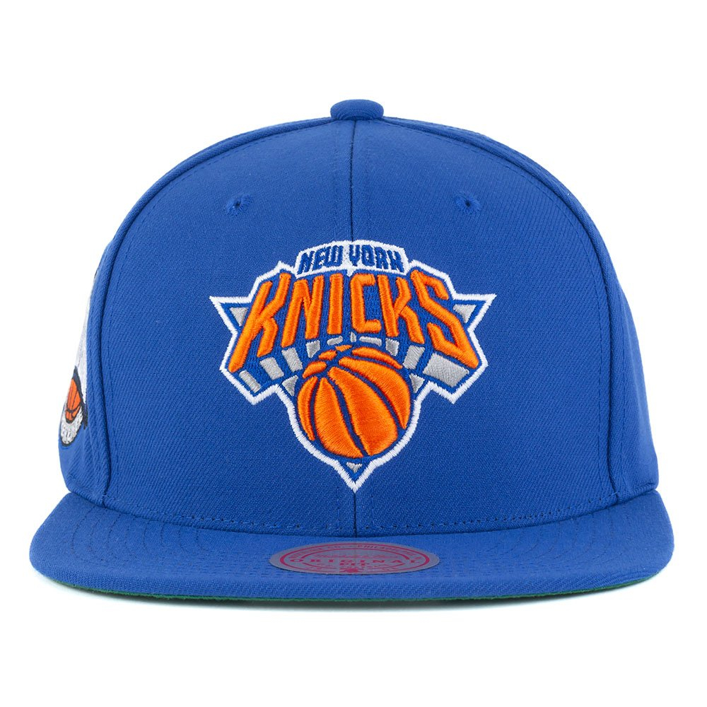 Баскетбольная кепка Mitchell & Ness NBA Conference Patch Snapback New York Knicks