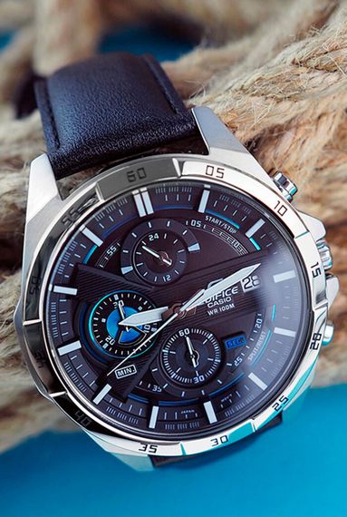 Наручные часы Casio EFR-556L-1A