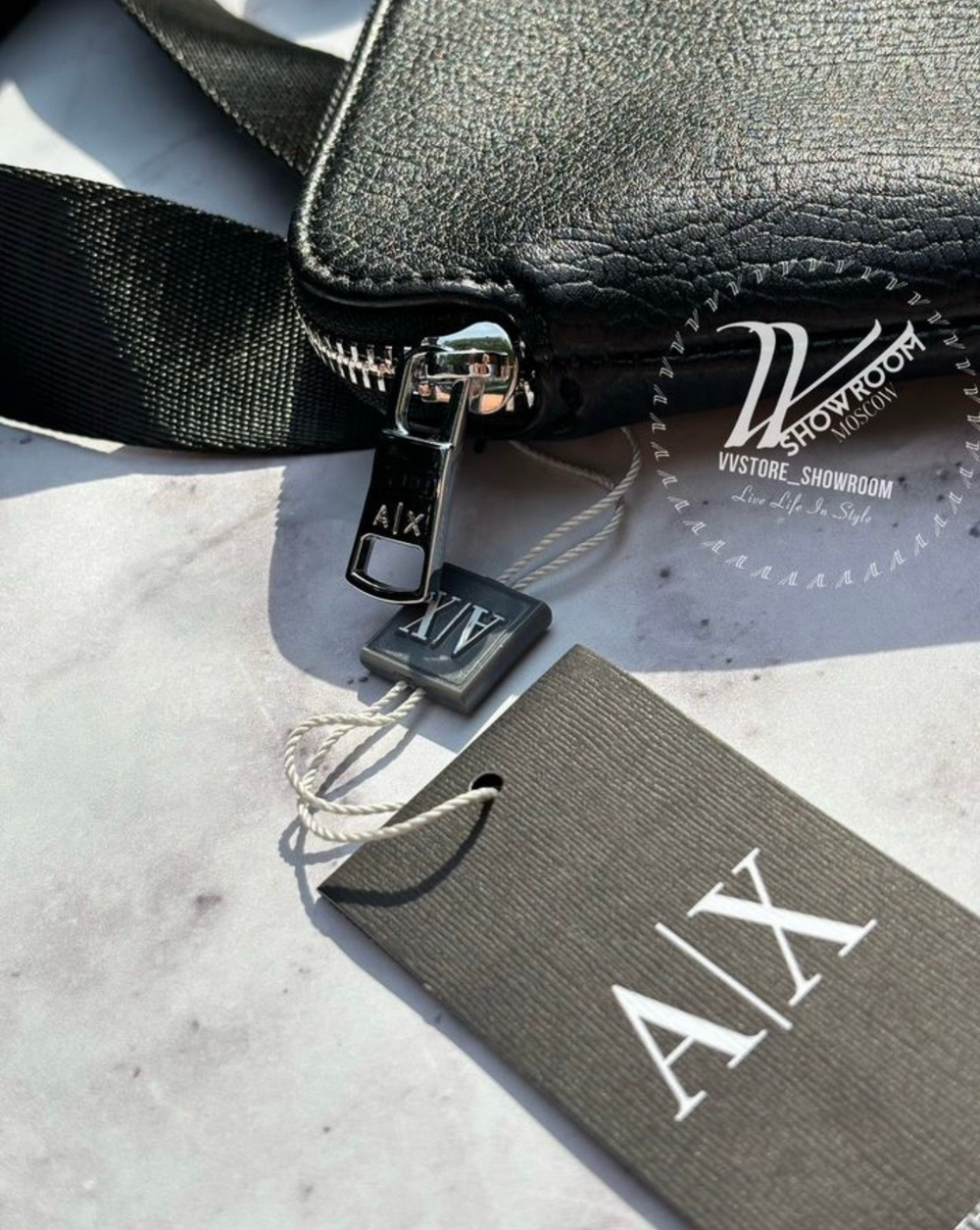 Сумка через плечо Armani Exchange