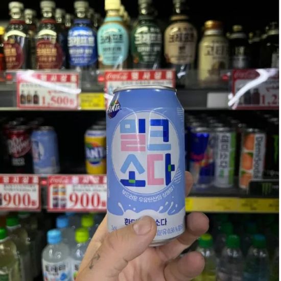 Газированный напиток Fanta Milk Soda, 345 мл (Корея)