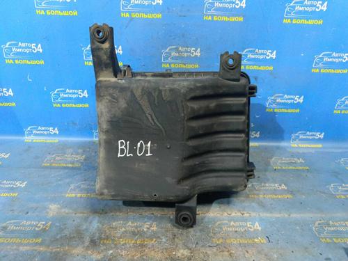 Корпус воздушного фильтра Kia SORENTO 2002-2009