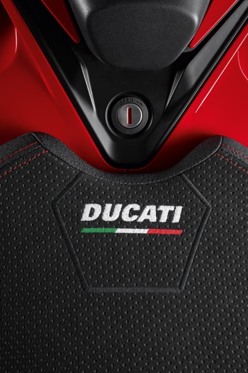 Ducati Performance Водительское спортивное сиденье Panigale V2 / Streetfighter V2 96881521AA