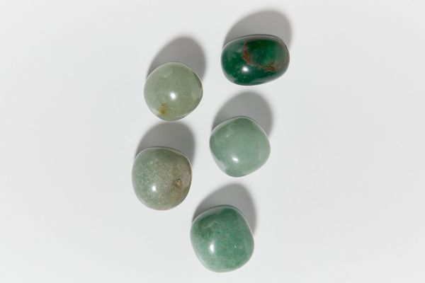 Украшения с авантюрином в QUARZ Украшения с авантюрином в QUARZ