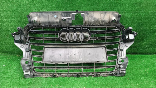 Решетка радиатора Audi A3 8V (2012-2016)