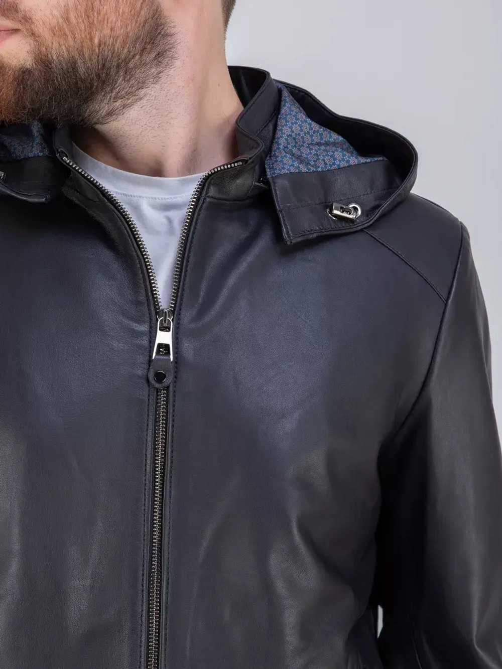 Куртка кожаная демисезонная с капюшоном Турция