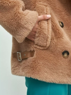 Шуба из шерсти чебурашка экошуба, коричневая, SilverFox