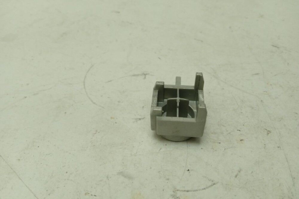 SRV53M00RU/06 ктп18 Кнопка старта для посудомоечной машины Bosch SRV53M00RU/06 б/у