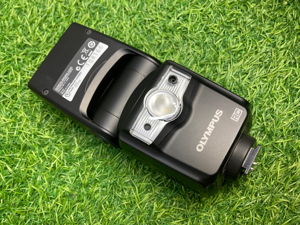 Olympus FL-600R