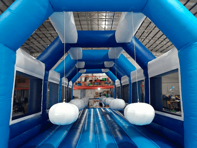 Коммерческая надувная полоса препятствий «Конструктор» 50*4,5*4 м