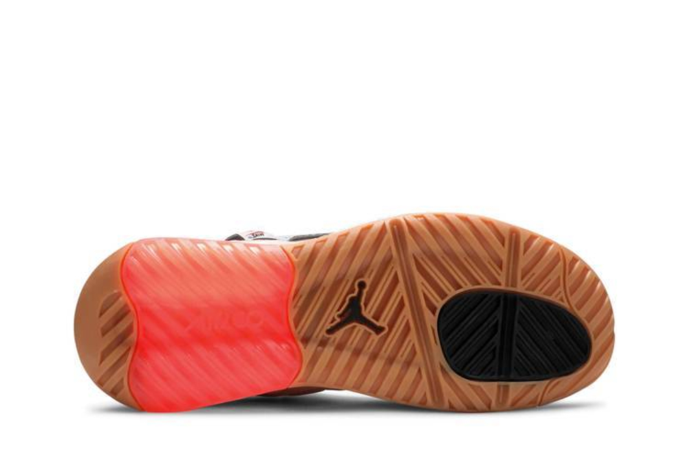 Кроссовки Jordan Ma2
