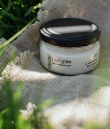 №87 Свежескошенная трава, ароматическая свеча Library, Nomkamo