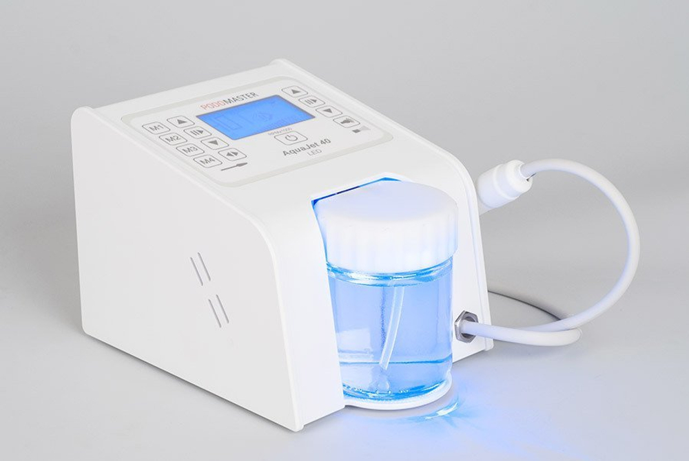 Podomaster AquaJet 40 LED - Педикюрный аппарат со спреем и подсветкой