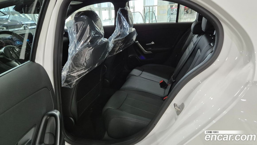 Mercedes-Benz A-Class W177 A220 Hatchback (02.2024)