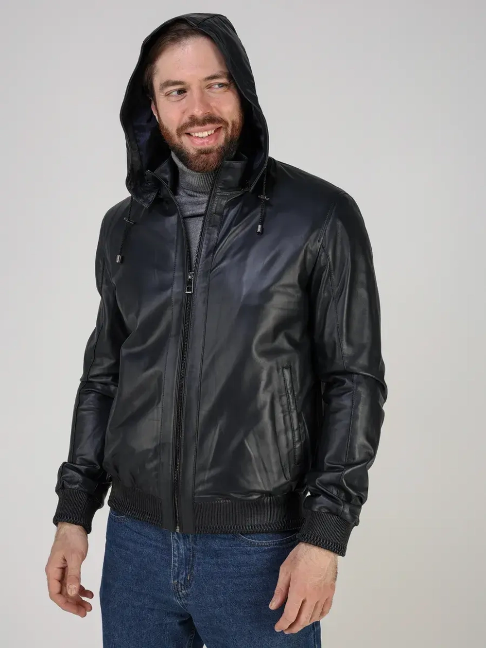 Куртка кожаная натуральная с капюшоном