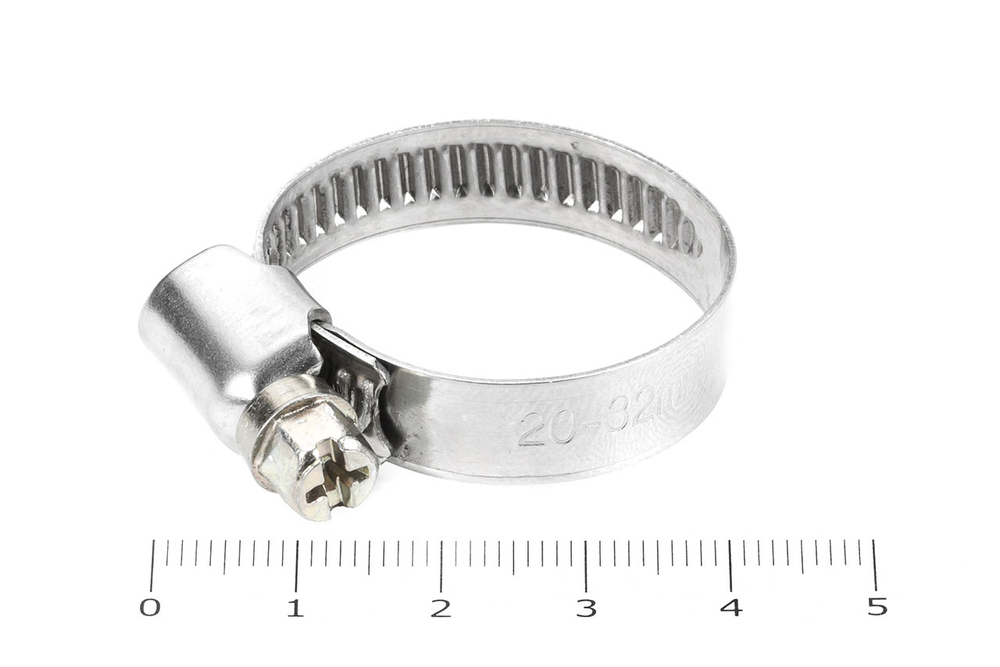 Хомут 20-32мм