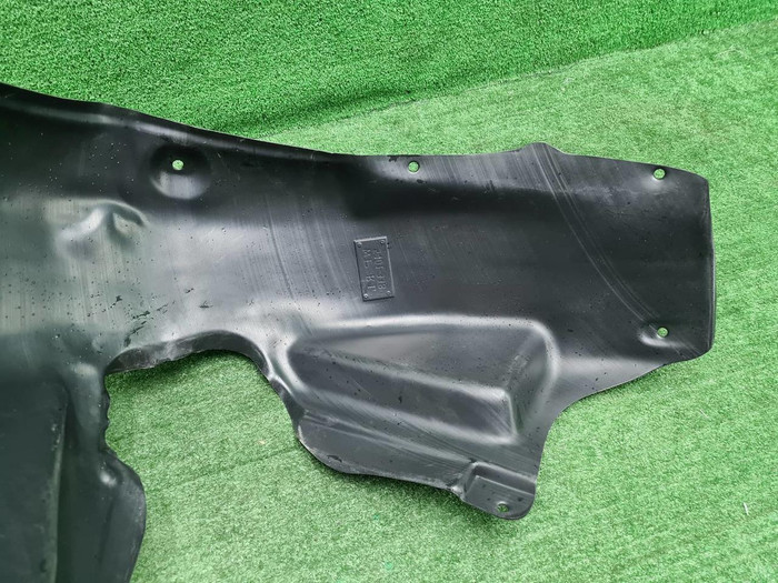 Подкрылок задний левый VW Polo sedan 5 (2010-2020)