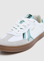 Кожаные женские кроссовки с замшевыми вставками Pepe Jeans