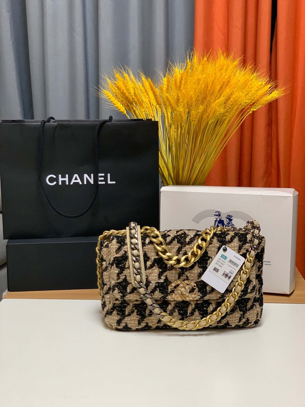 Chanel 19 Large 30 cm