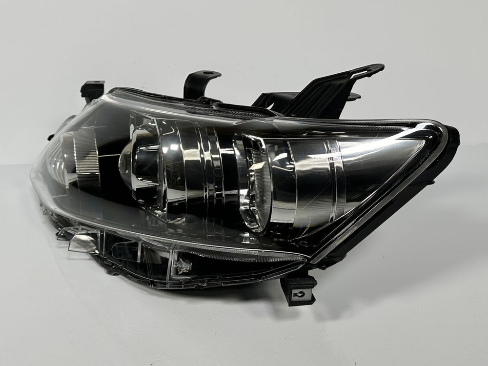 фара левая Toyota Allion NZT260 ZRT265 20-452