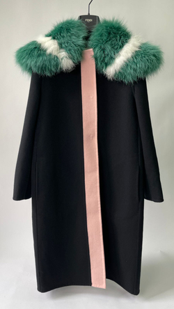 Пальто Fendi