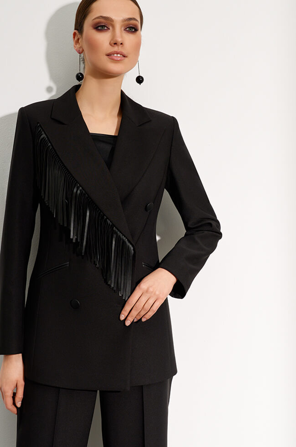 1811 Жакет женский (черный)