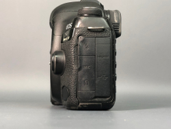 Canon 5D M IV 639.000 кадров