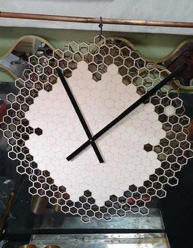 Дизайнерские часы Honey by Delightful