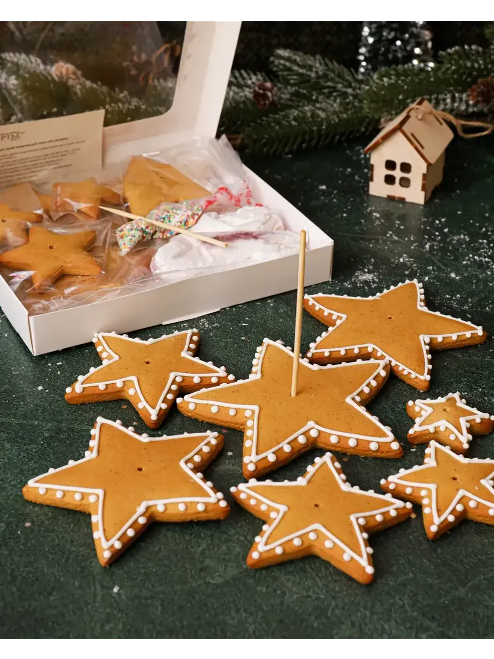 Имбирные пряники - Мастер-класс "Сборная Елка" Имбирные пряники - Мастер-класс "Сборная Елка"