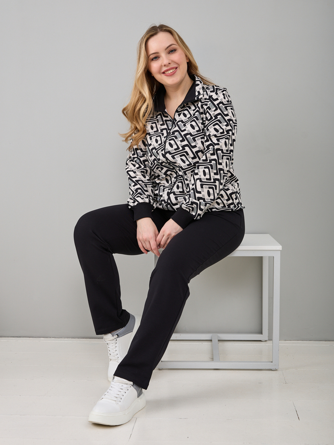 Костюм с брюками КБ-184/черномолочный-лабиринт