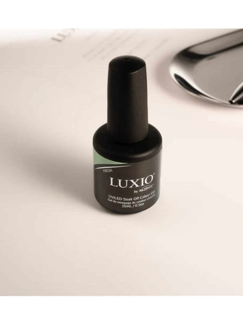 Гель лак Luxio Fresh 285 для ногтей 15 мл
