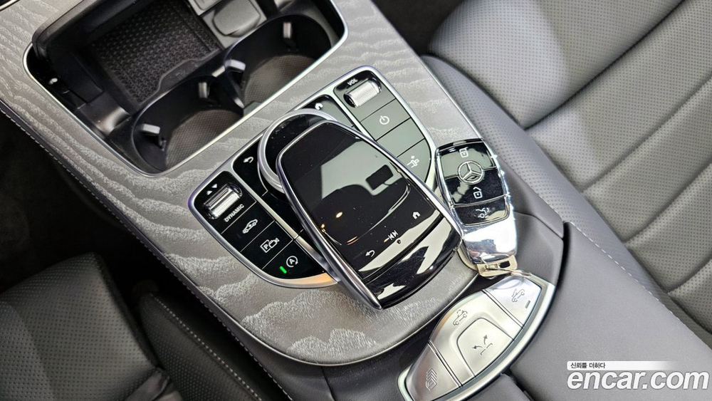 Mercedes-Benz E-Class W213 E450 4MATIC Cabriolet (05.2023)