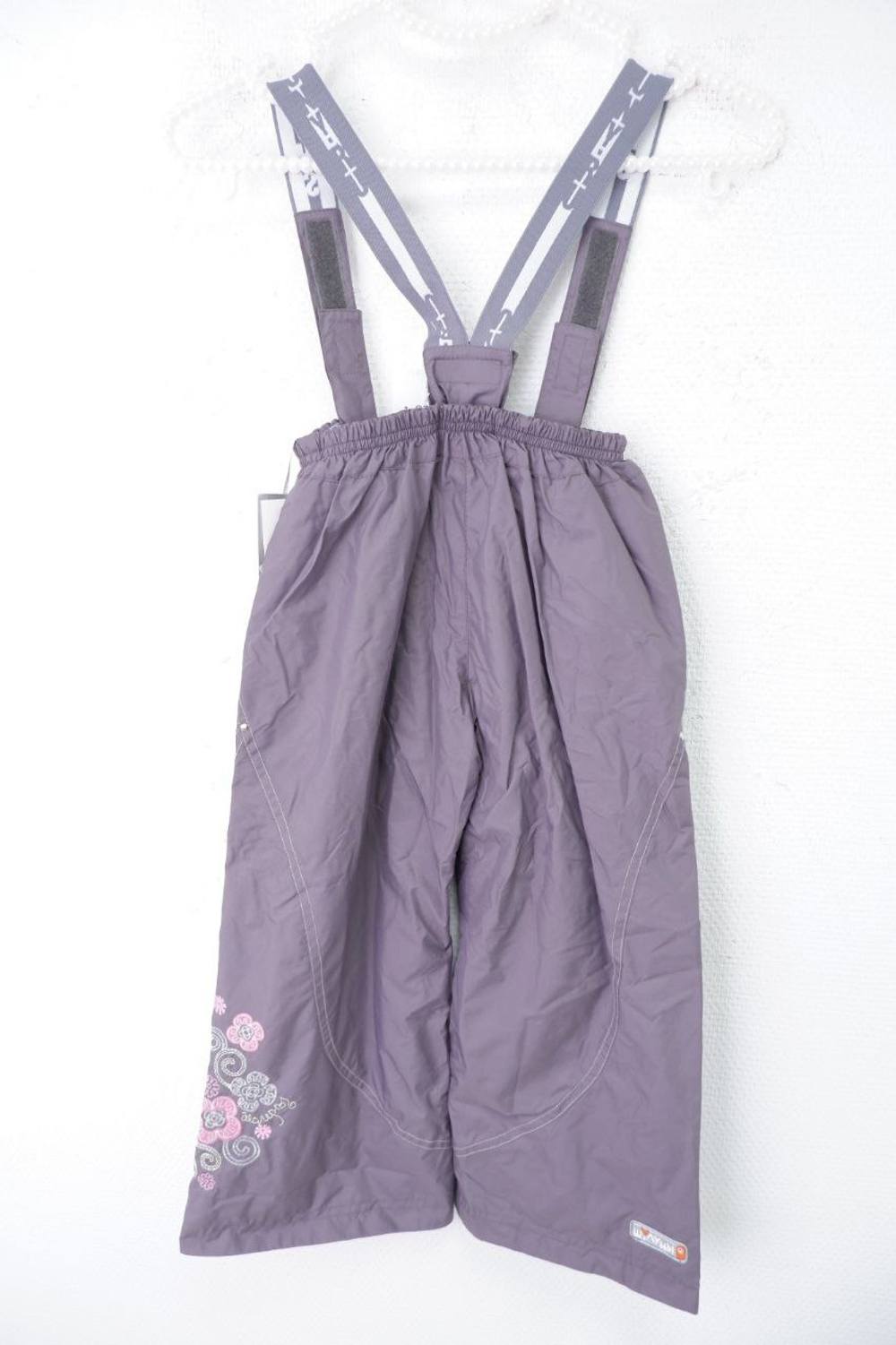 Брюки "Шалуны" дымчатые на 4 года, новые