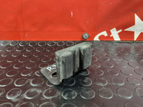 Кронштейн радиатора