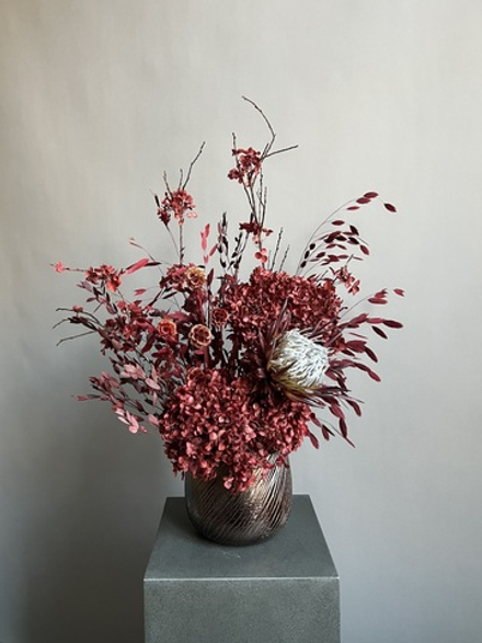 Композиция в кашпо Хасмантиум