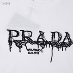 Футболка Prada