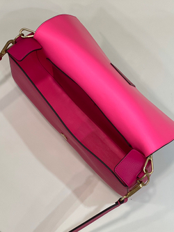 Fendi Baguette Bag 32 cm