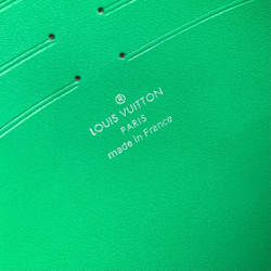 Louis Vuitton Pochette Voyage MM