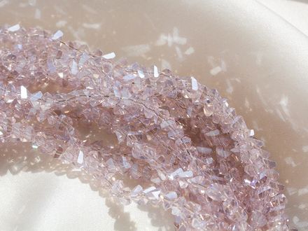 Нить бусин для украшений 4мм (ювелирное стекло)