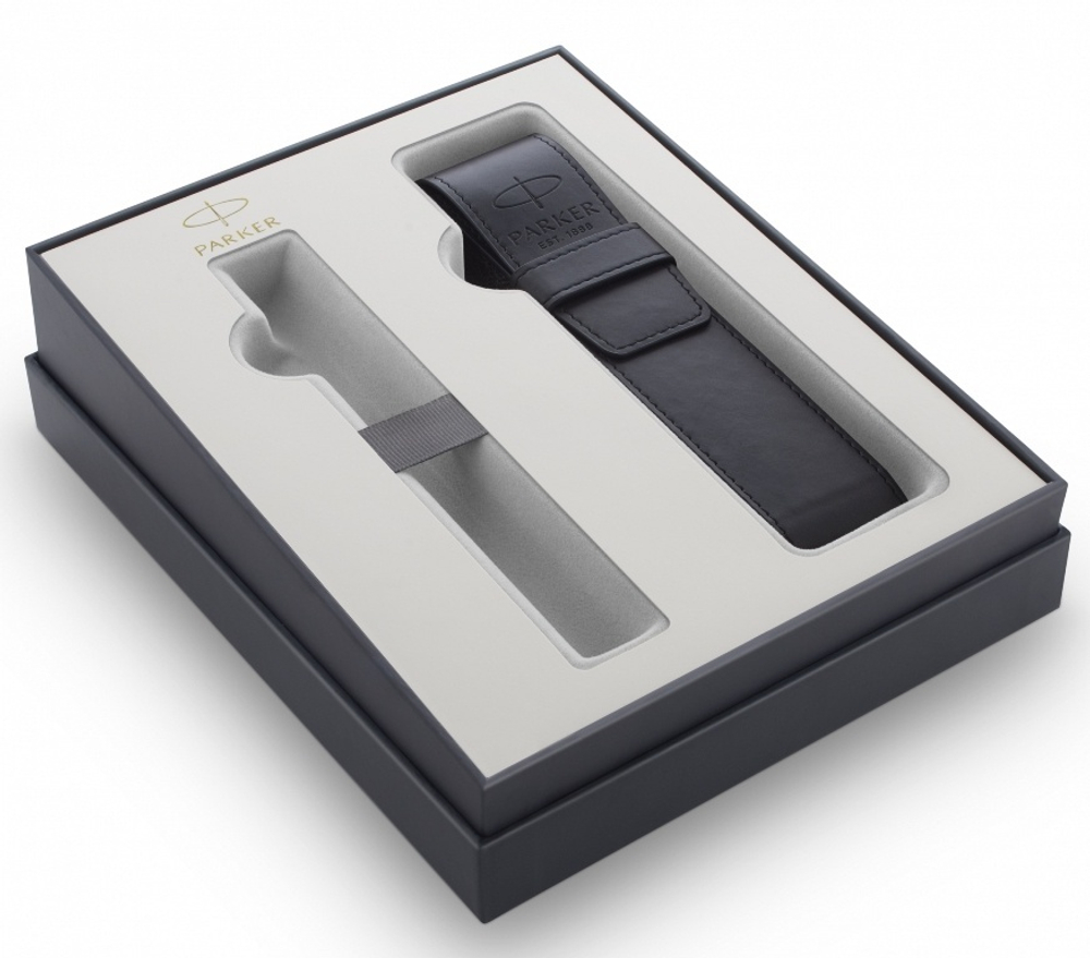 Подарочный набор Parker IM с перьевой ручкой и чехлом Black GT, перо M