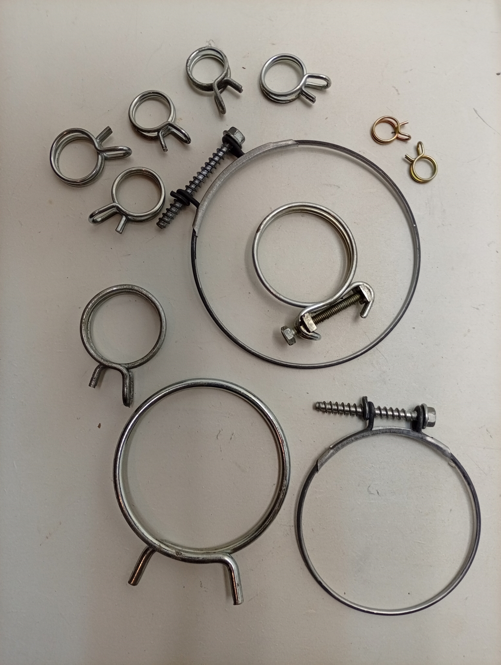 FE925N кт21 Крепеж, хомуты для стиральной машины Electrolux б/у