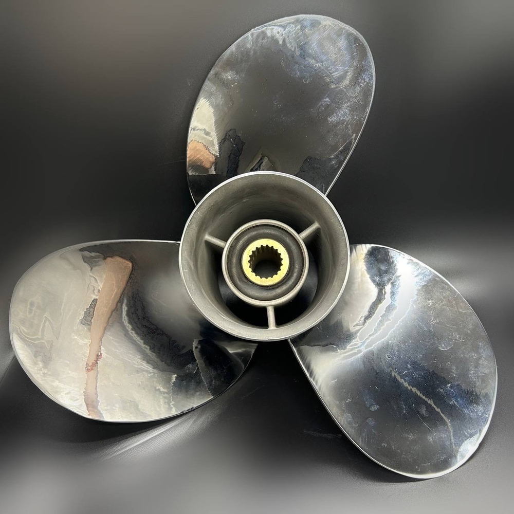 Гребной винт Mercury Bravo Two (3x18-3/4х17) (19 шлицев) (Левого вращения) (Cталь)